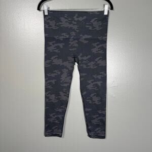 Spanx Gray Camo Women's Look At Me Now Cropped Leggings - Large - Camouflage